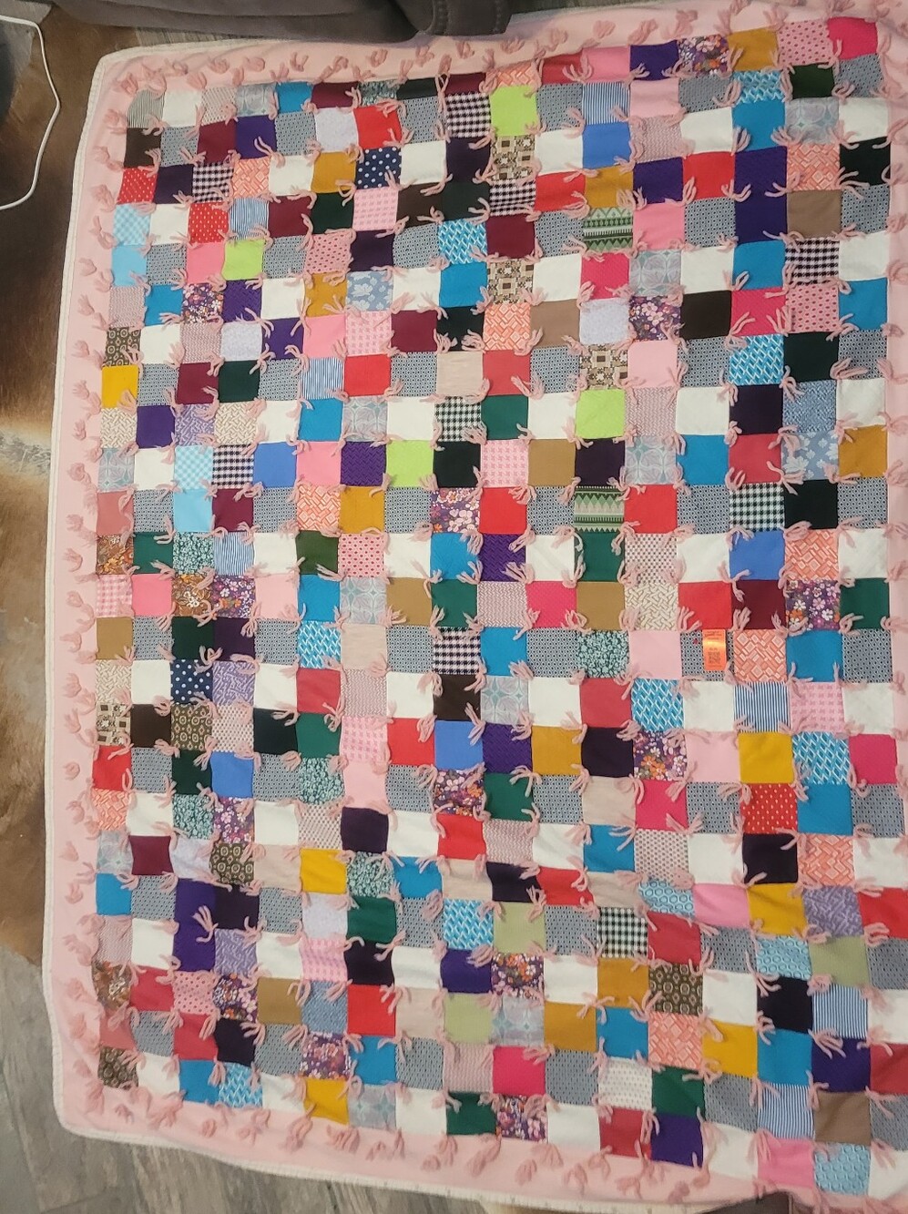 Vintage Handmade Patchwork Tied Throw Quilt Cottagecore 67.5×54.5